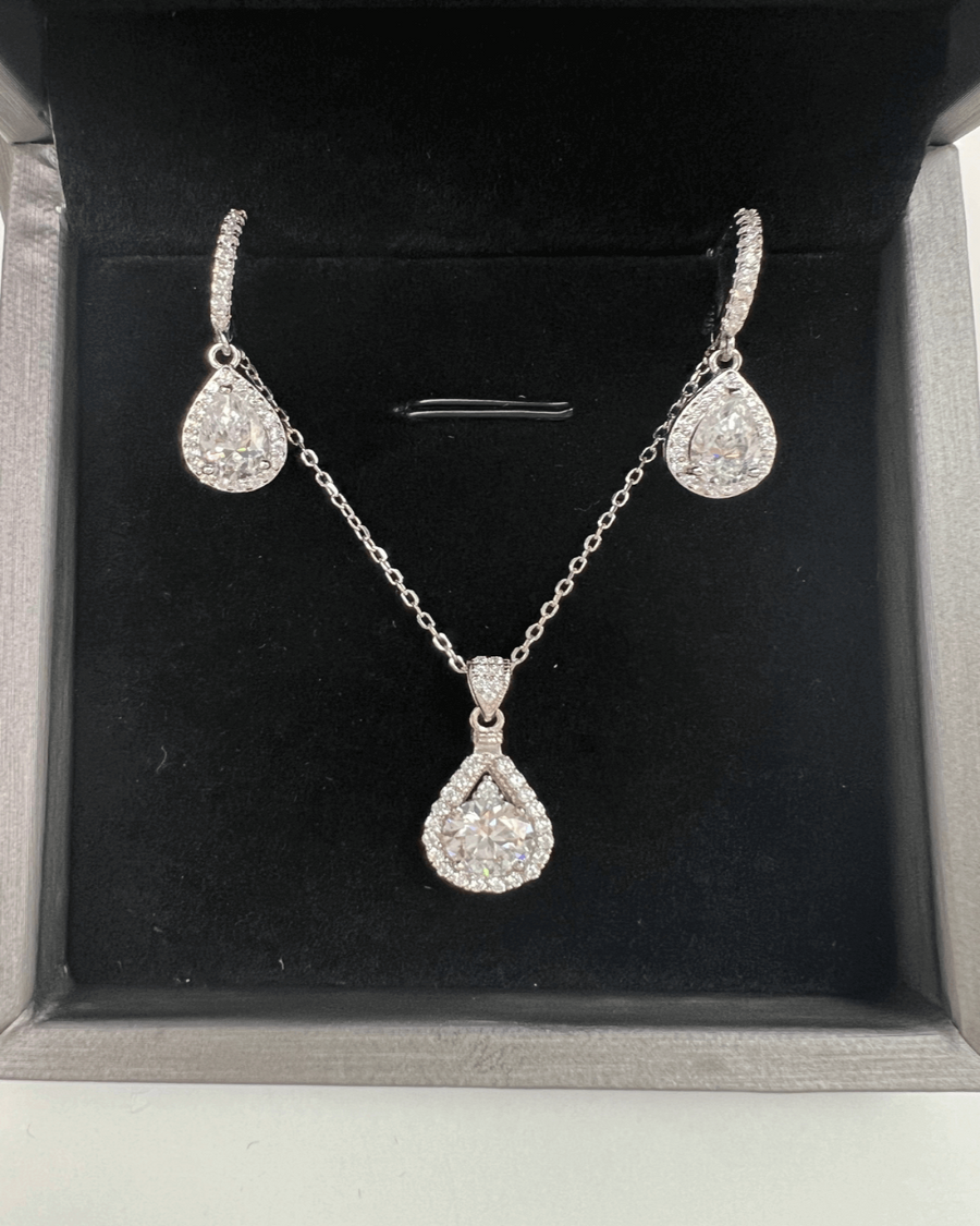 MASON New York 14K White Gold 1ct Diamond Necklace Earrings Set