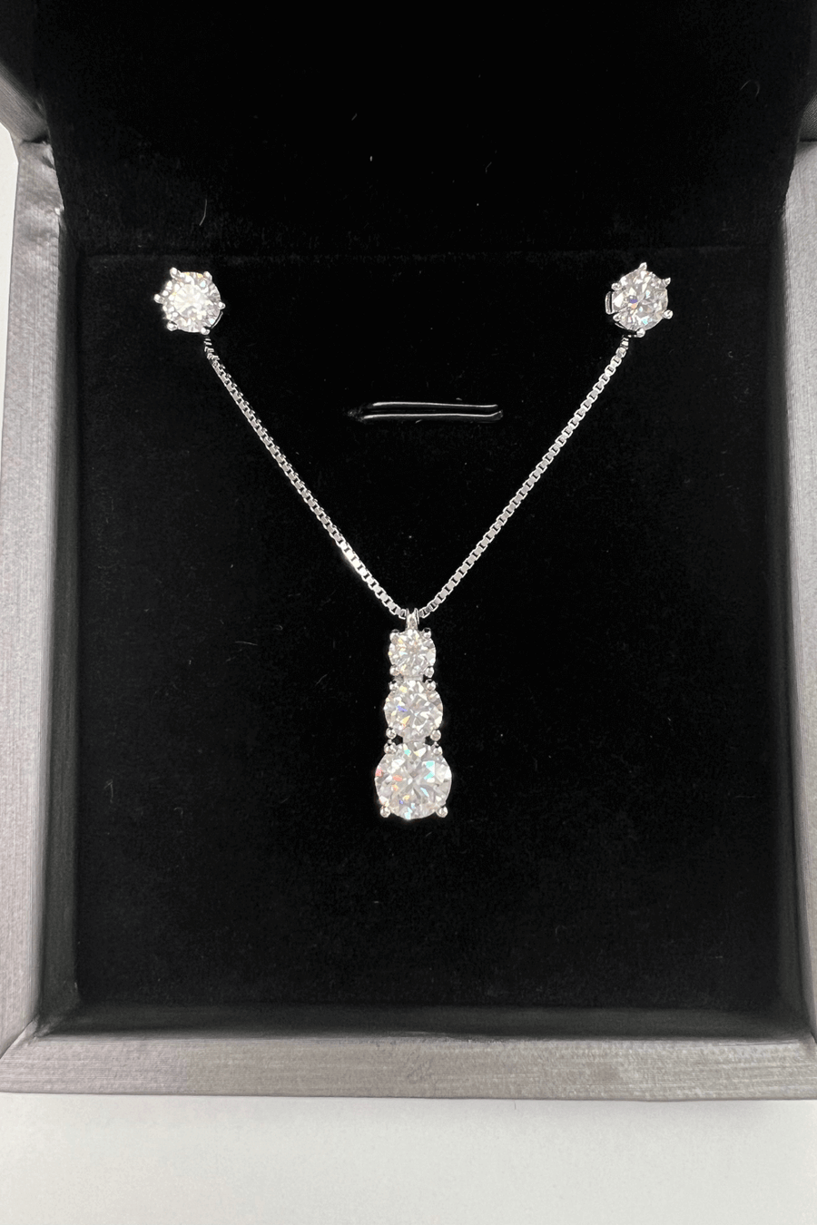 Best Diamond Jewelry Set Gift Trends for Women | BEST Diamond Necklace Earrings Jewelry Bundle Set Gift for Women | #1 Best Most Top Trendy Trending Diamond Necklace, Earrings for Wedding Party Holiday Jewelry Gift for Women, Mother, Wife, Daughter, Ladies | MASON New York