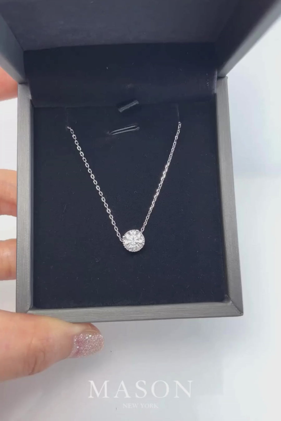 1 Carat Round Diamond Pendant Necklace