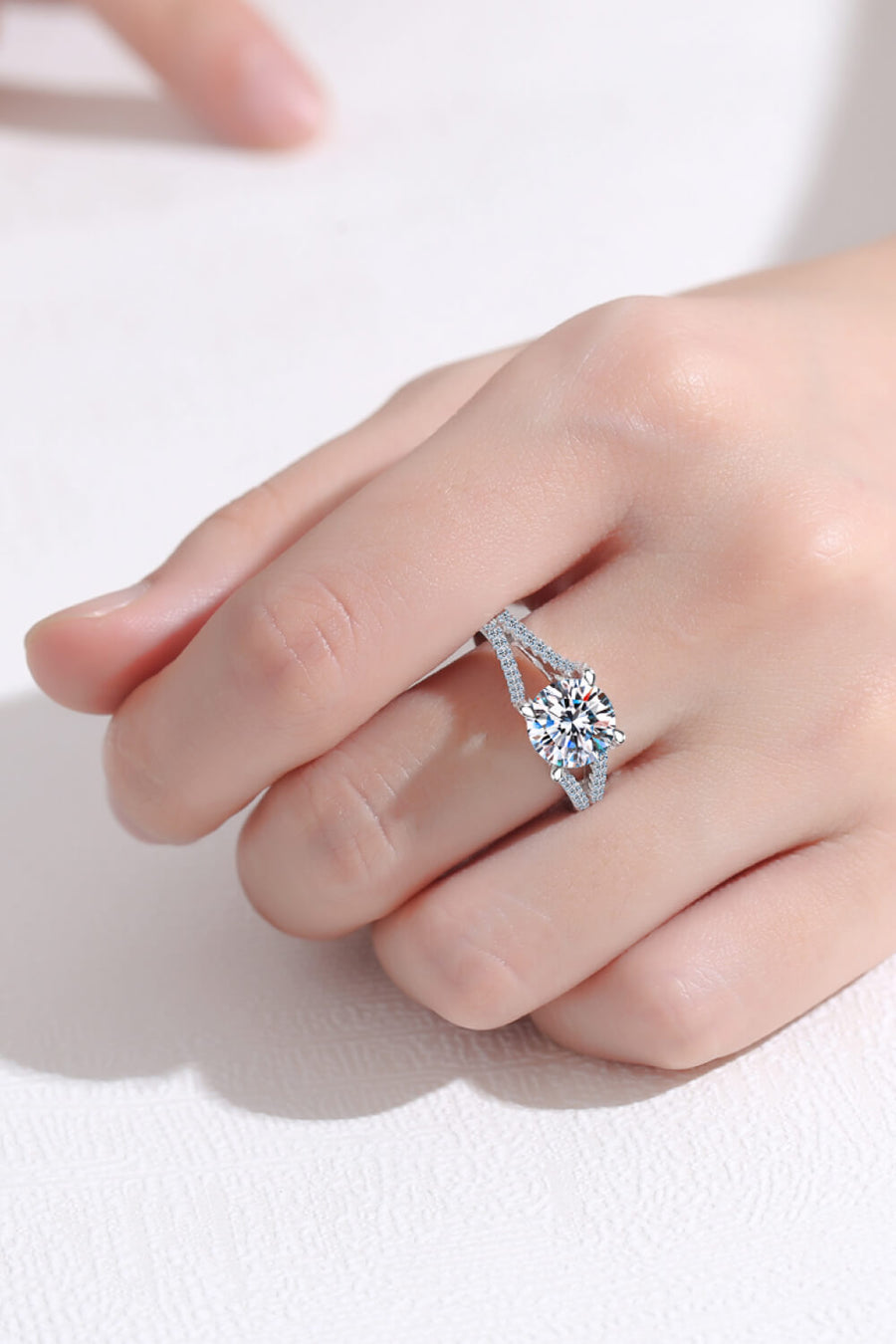 Best Diamond Ring Jewelry Gifts for Women | 2 Carat Diamond Ring | MASON New York