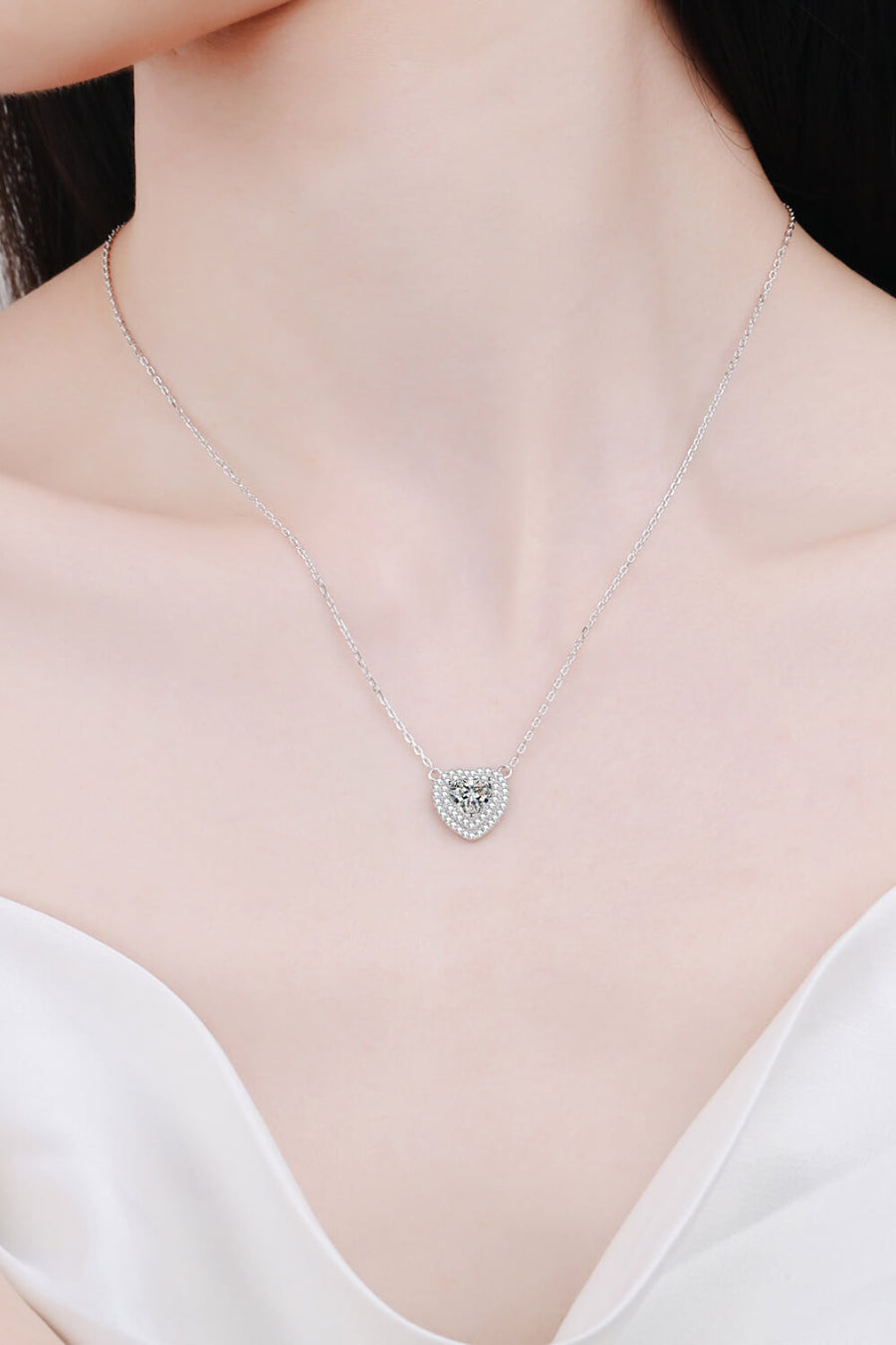 Best Diamond Necklace Jewelry Gifts for Women | 1 Carat Heart Diamond Pendant Necklace | MASON New York