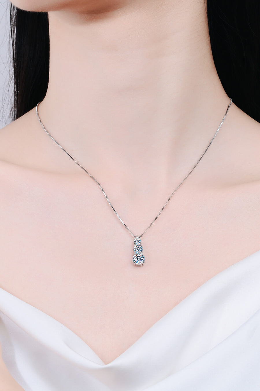 Best Diamond Pendant Necklace Gift Trends for Women | BEST Best Diamond Necklace Jewelry Gifts for Women | #1 Best Most Top Trendy Trending 1.8 Carat Diamond Triple-Pendant Necklace for Wedding Party Holiday Jewelry Gift for Women, Ladies | MASON New York