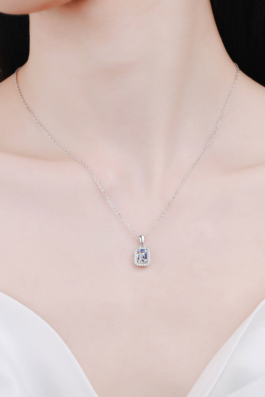 Best Diamond Pendant Necklace Gift Trends for Women | BEST Diamond Pendant Necklace Jewelry Gifts for Women | #1 Best Most Top Trendy Trending 1 Carat Emerald Diamond Pendant Necklace for Wedding Party Holiday Jewelry Gift for Women, Ladies | MASON New York