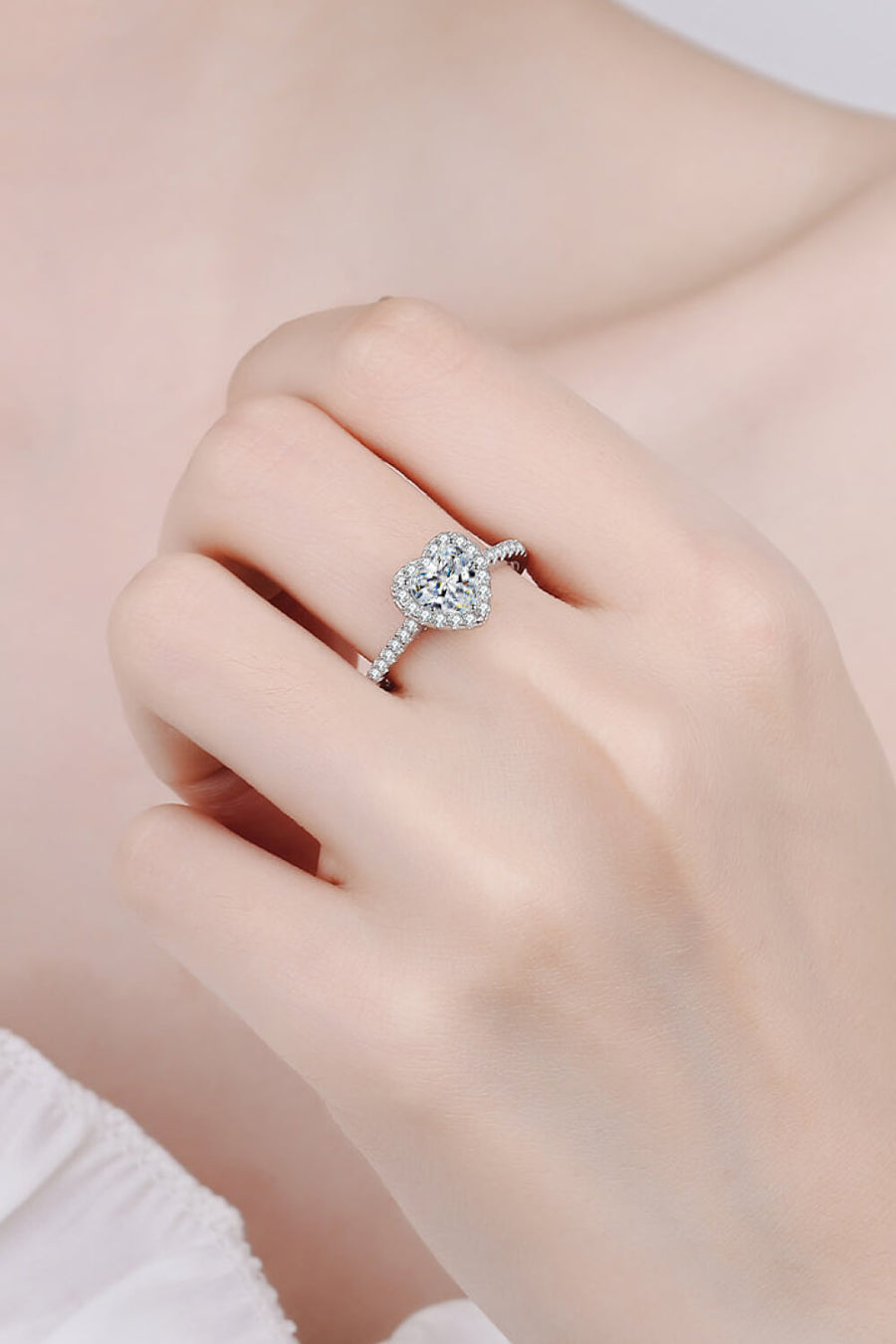 Best Diamond Ring Jewelry Gifts for Women | 1 Carat Heart-Shaped Diamond Ring | MASON New York