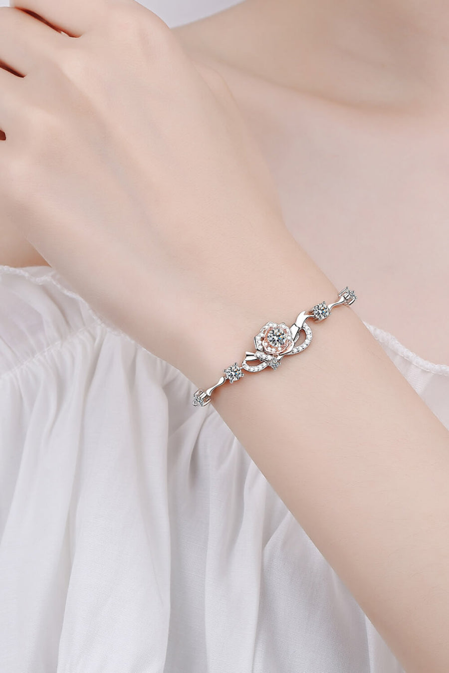 Best Diamond Bracelet Jewelry Gifts for Women | 1.4 Carat Diamond Bracelet | MASON New York