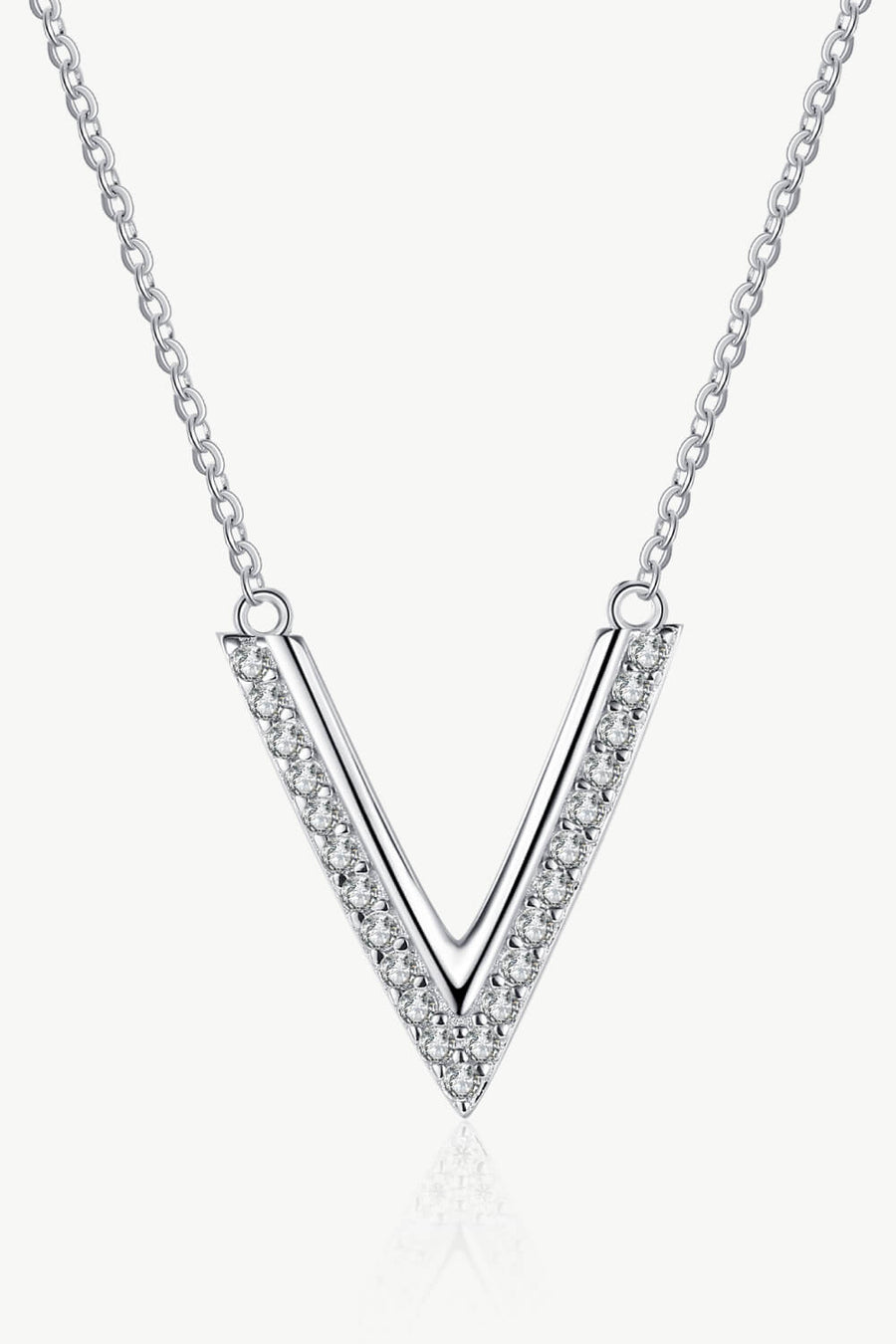 Best Diamond Necklace Jewelry Gifts for Women | 0.19 Carat Diamond V Letter Pendant Necklace | MASON New York
